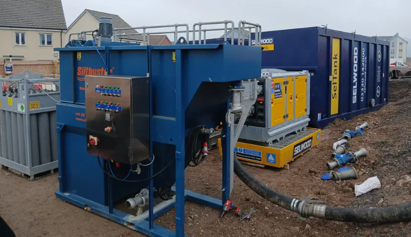 Mobile and modular Siltbuster Water Treatment solution integrated with Selwood pump and SelTank system