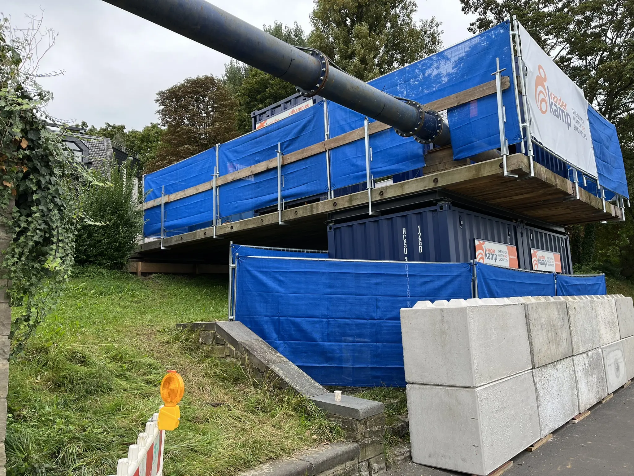 Projekt Bonn: Unteransicht der Pumpcontainer