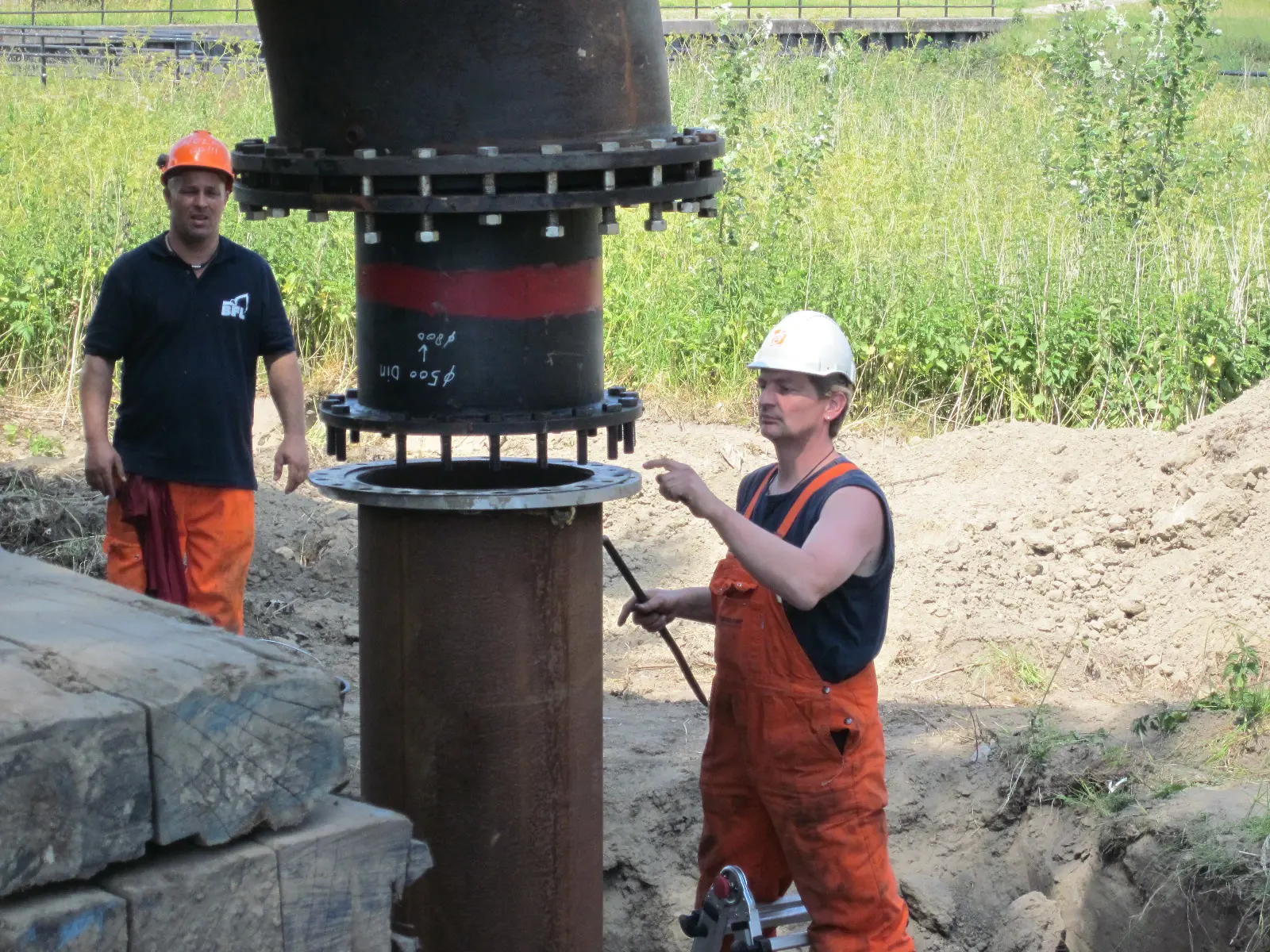 Vanderkamp plaatst Tijdelijk leidingwerk voor calamiteit in Bath