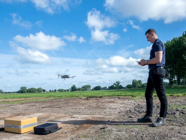 Collega Vanderkamp Marco Wesseling met drone
