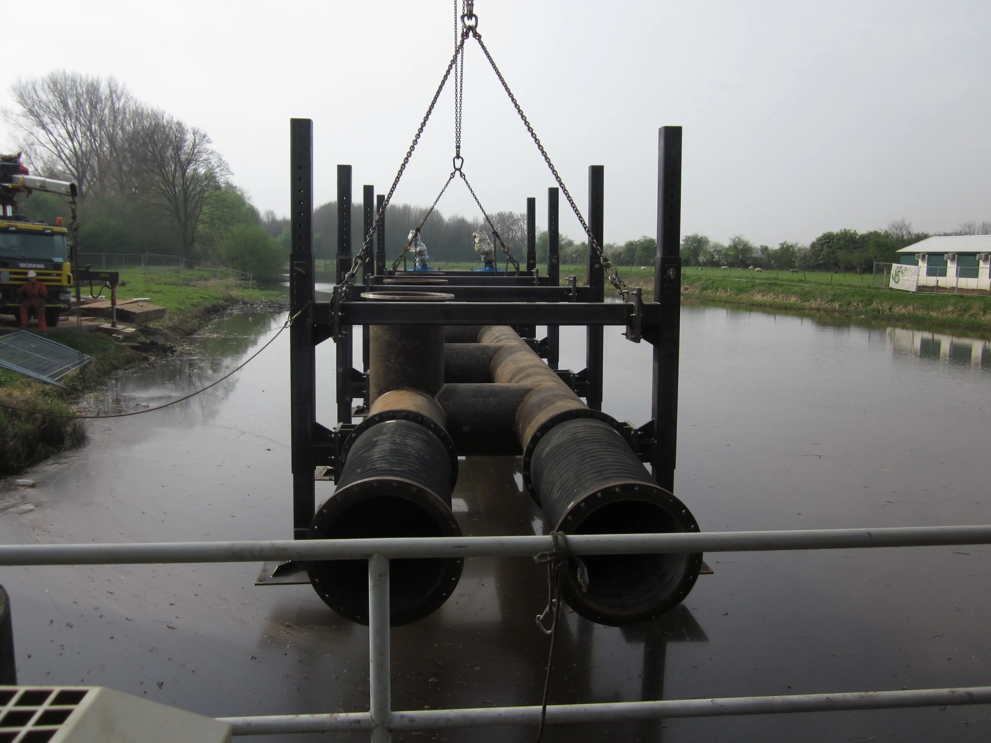 Renovatie complete pompstation door Vanderkamp met tijdelijke pompinstallatie 