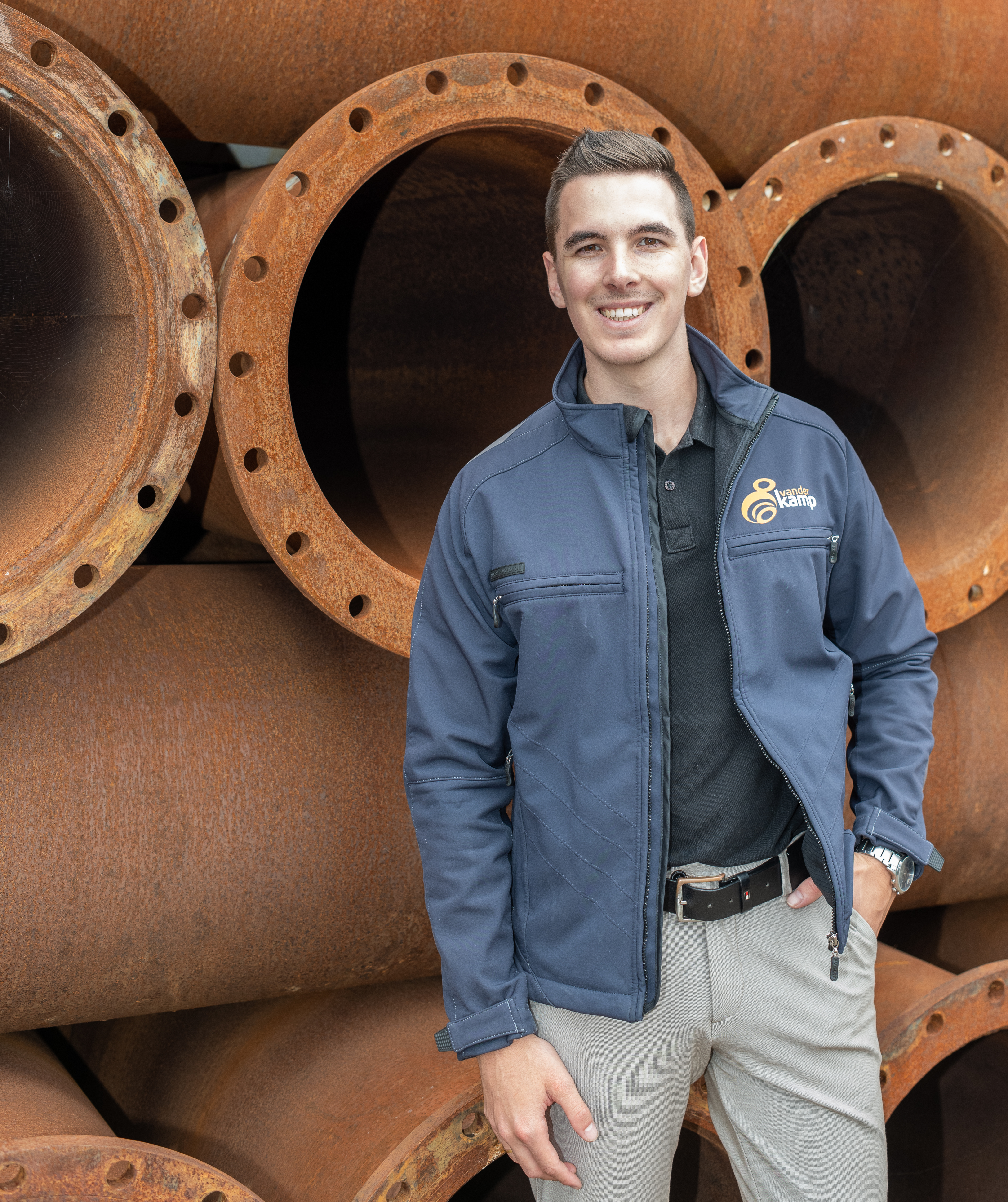 Medewerker Vanderkamp Marco Wesseling voor buizen