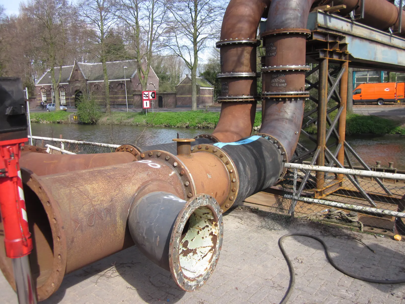 Vanderkamp plaatst Tijdelijk pompinstallatie in opdracht van gemeente Utrecht