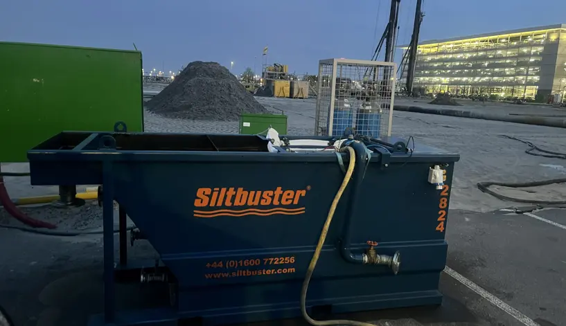 Siltbuster HD Unit van Vanderkamp op een bouwlocatie bij Schiphol 