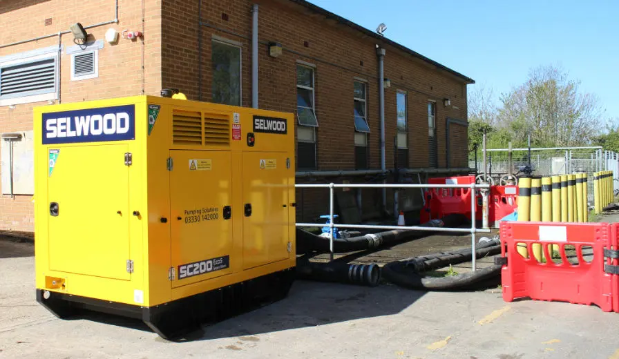 A yellow-boxed Selwood SC200 Eco5 pump on hire in the UK, available from Selwood's Bracknell branch