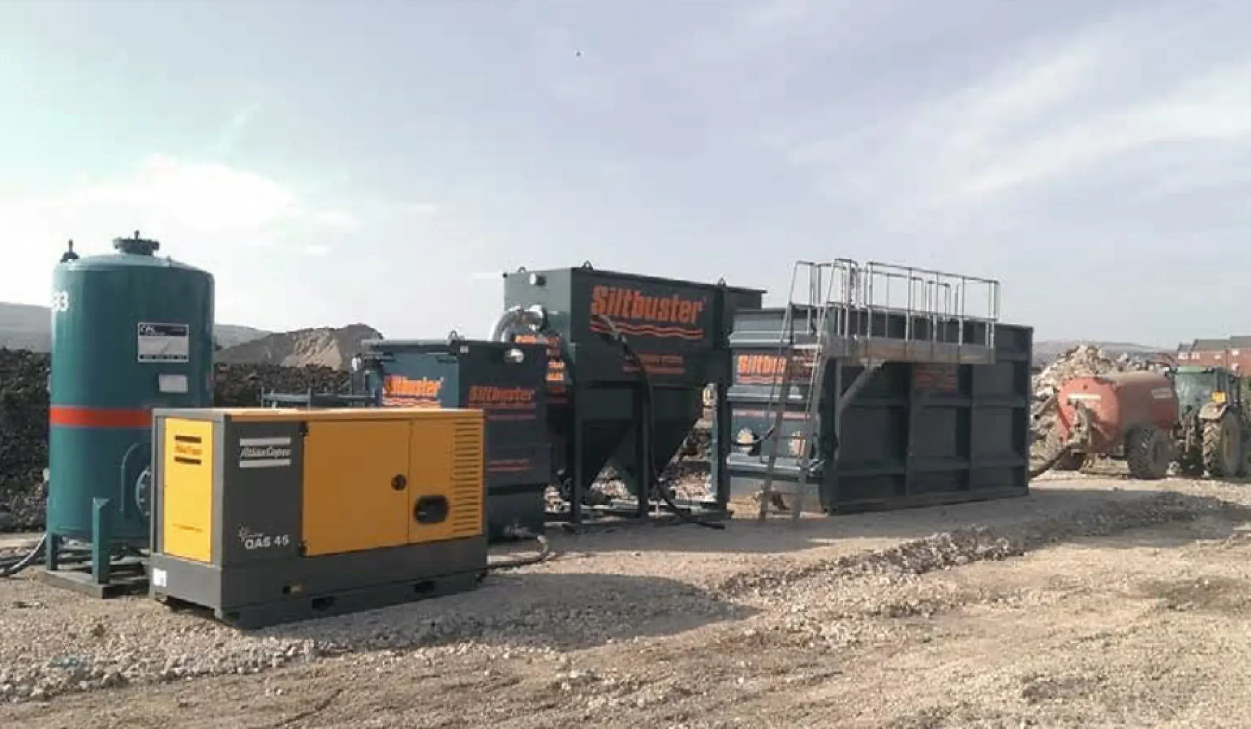 Meertraps systeem verwijdert olie en slib uit regenwater. Milieubescherming gegarandeerd.