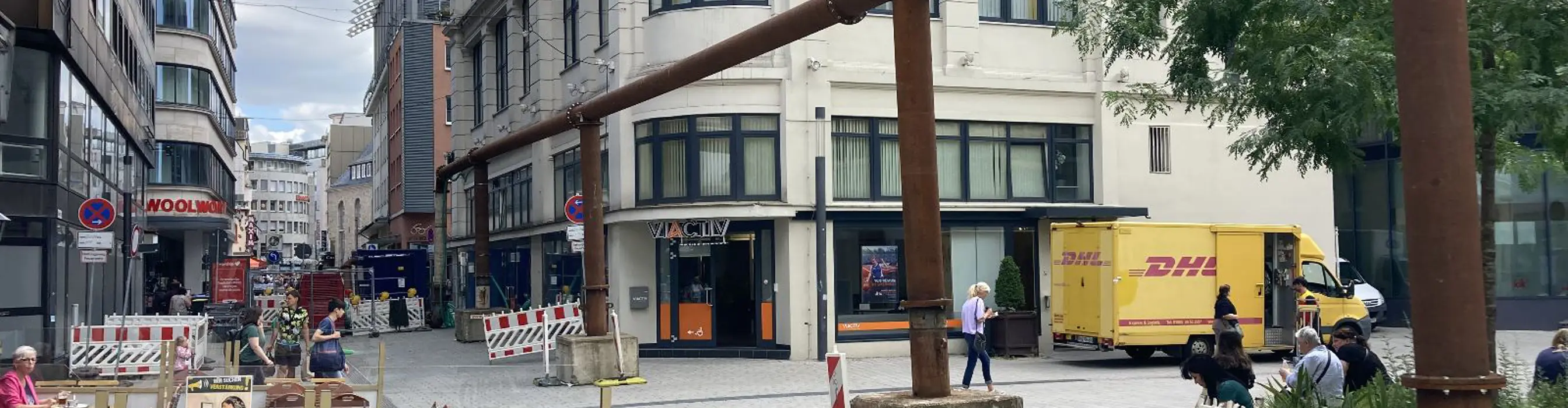 Projekt of Vanderkamp in Wuppertal stad centrum rohrleitungen. 