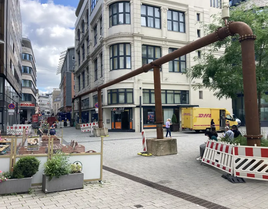 Projekt of Vanderkamp in Wuppertal stad centrum rohrleitungen. 