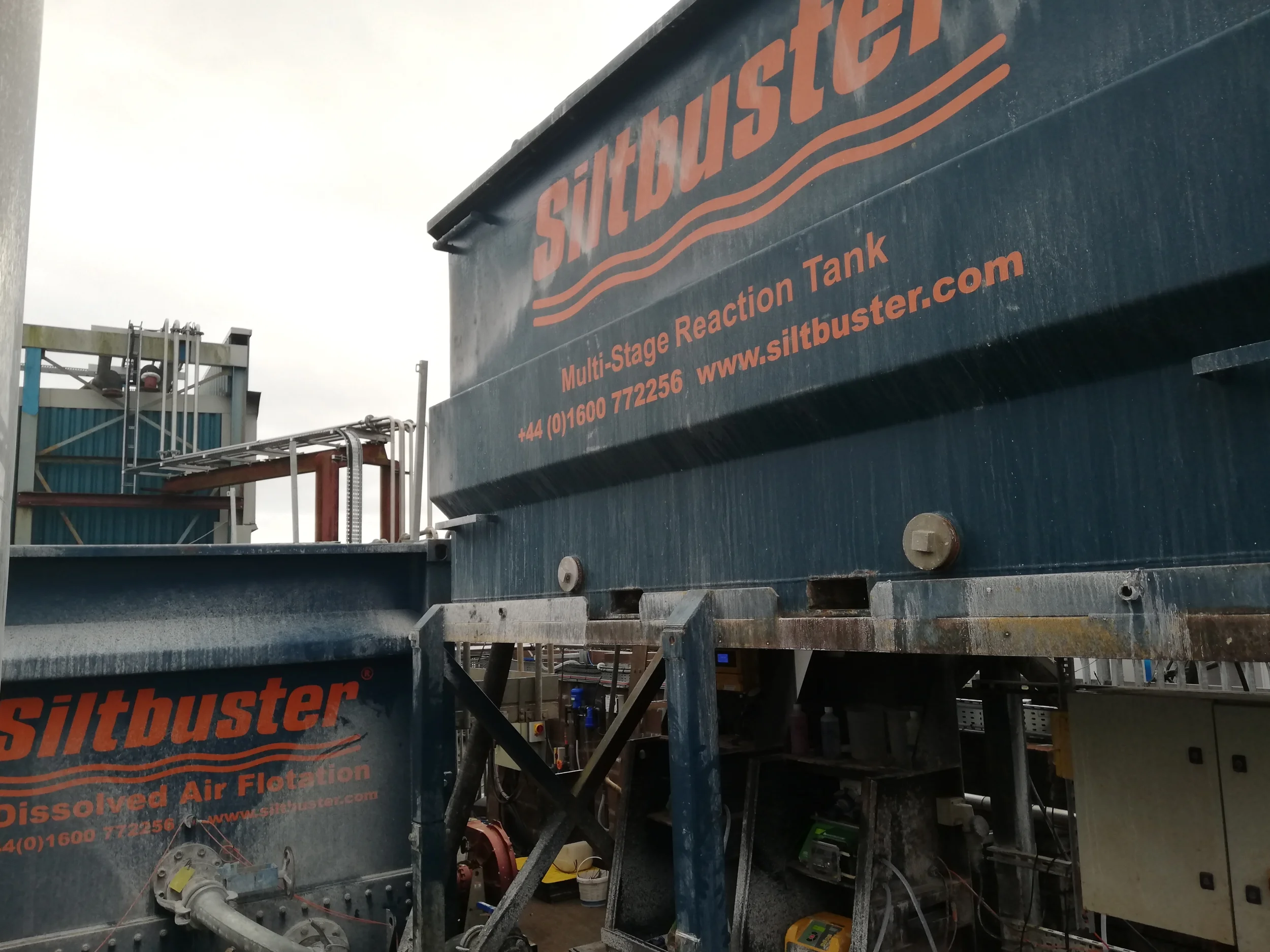 DAF-installatie afvalwaterbehandeling bij zuivelfabriek