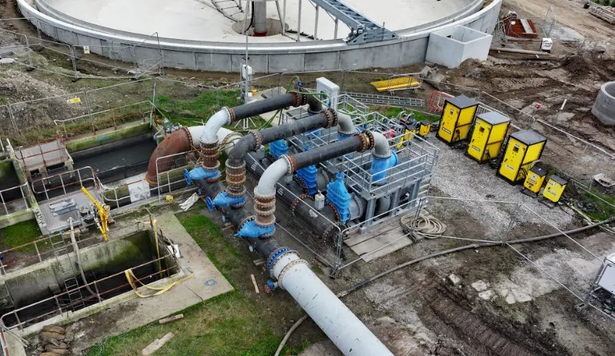 Selwood pumps and bypass solution at Dewsbury Sewage Treatment Works on hire from Selwood's Hull depot