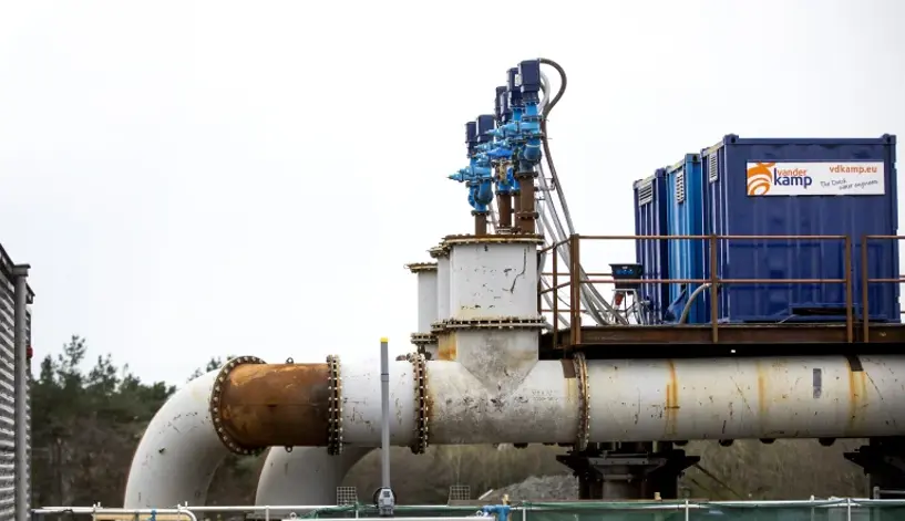 Twee vacuümpompen op een tijdelijke hevelinstallatie in Kopenhagen van Vanderkamp. 