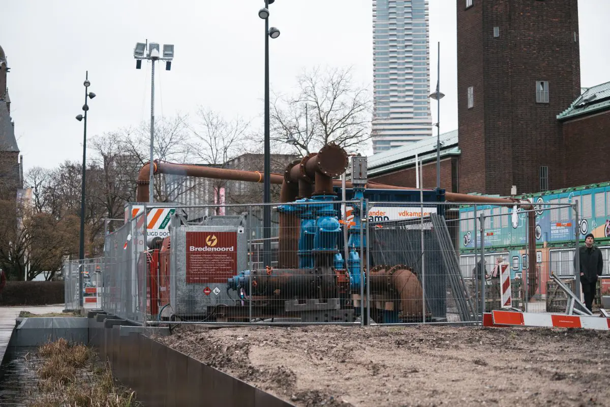  Museum Boijmans Van Beuningen project Vanderkamp pompen bypas in straatbeeld.