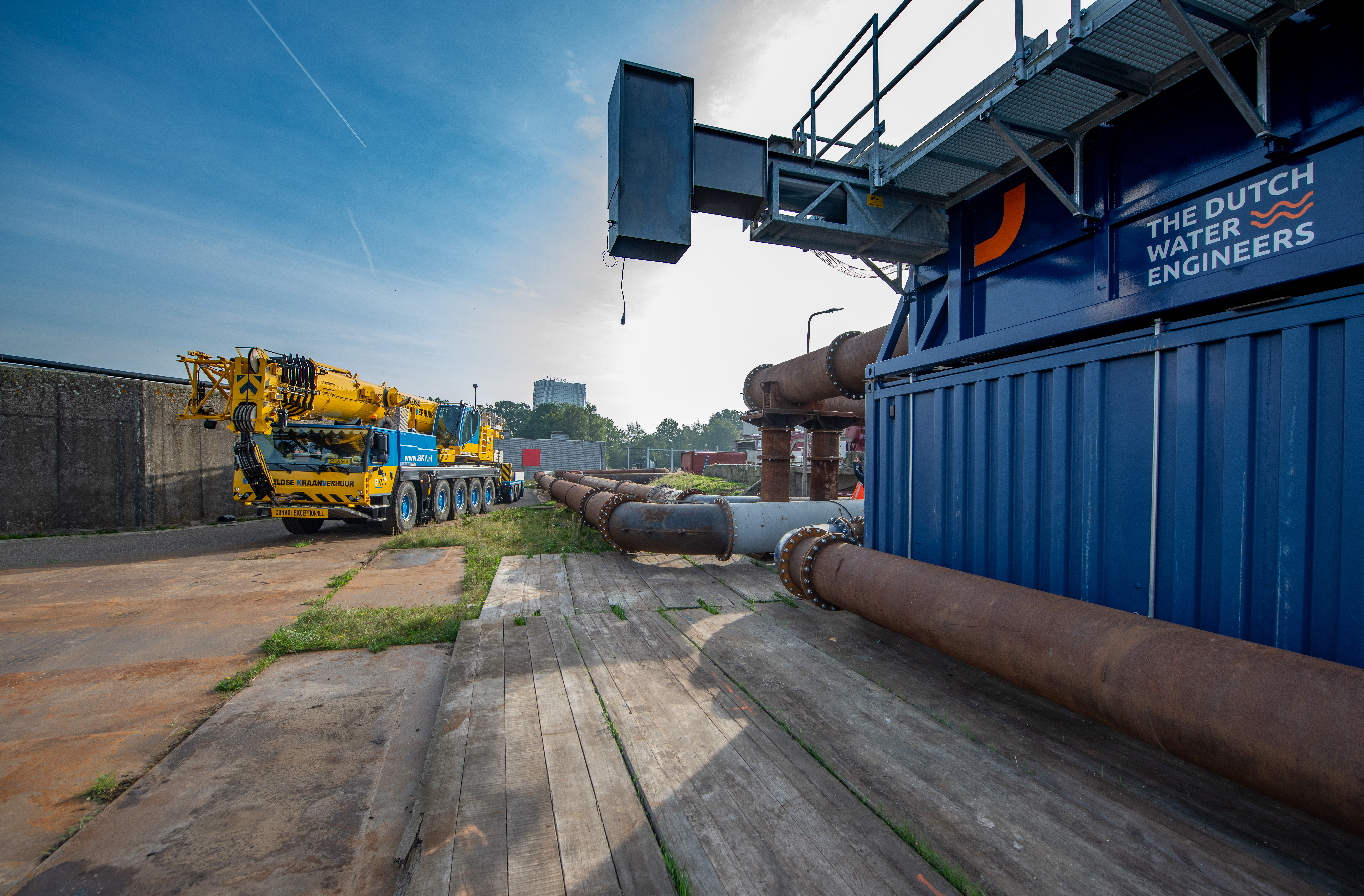Vanderkamp plaatst Tijdelijk pompinstallatie Bypass RWZI Apeldoorn